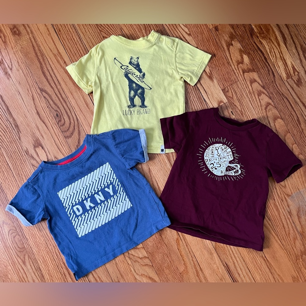 Boys T-shirt bundle, 24 month.
